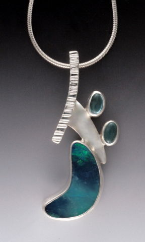 Click to view detail for MB-P342 Pendant Moon Water $595